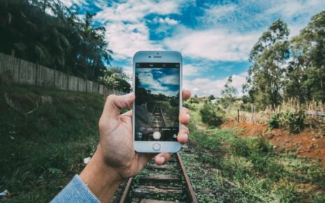 Troubleshooting Your iPhone Camera: Get Rid of Blurry, Foggy, and Blinking Issues