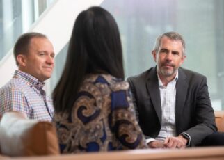 Checklist of essential items to bring to a job interview for a successful first impression